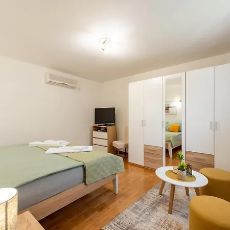 Apartamento Chiara1-apartments